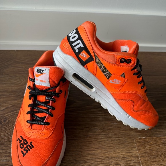 Nike Air Max 1 Just‎ Do It Orange (W) Size 7 - Picture 3 of 8